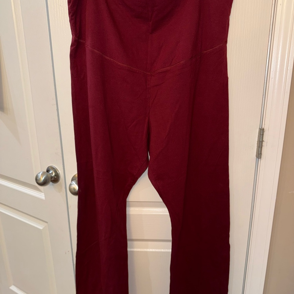 Old Navy Red Maternity Stretchy Pants